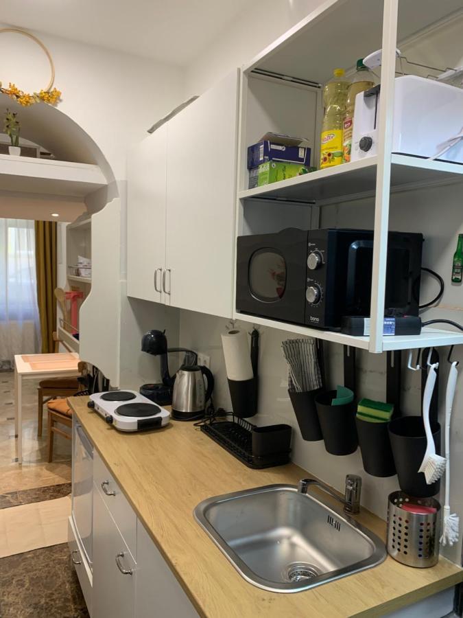As Small As Caravans Wien Exterior foto